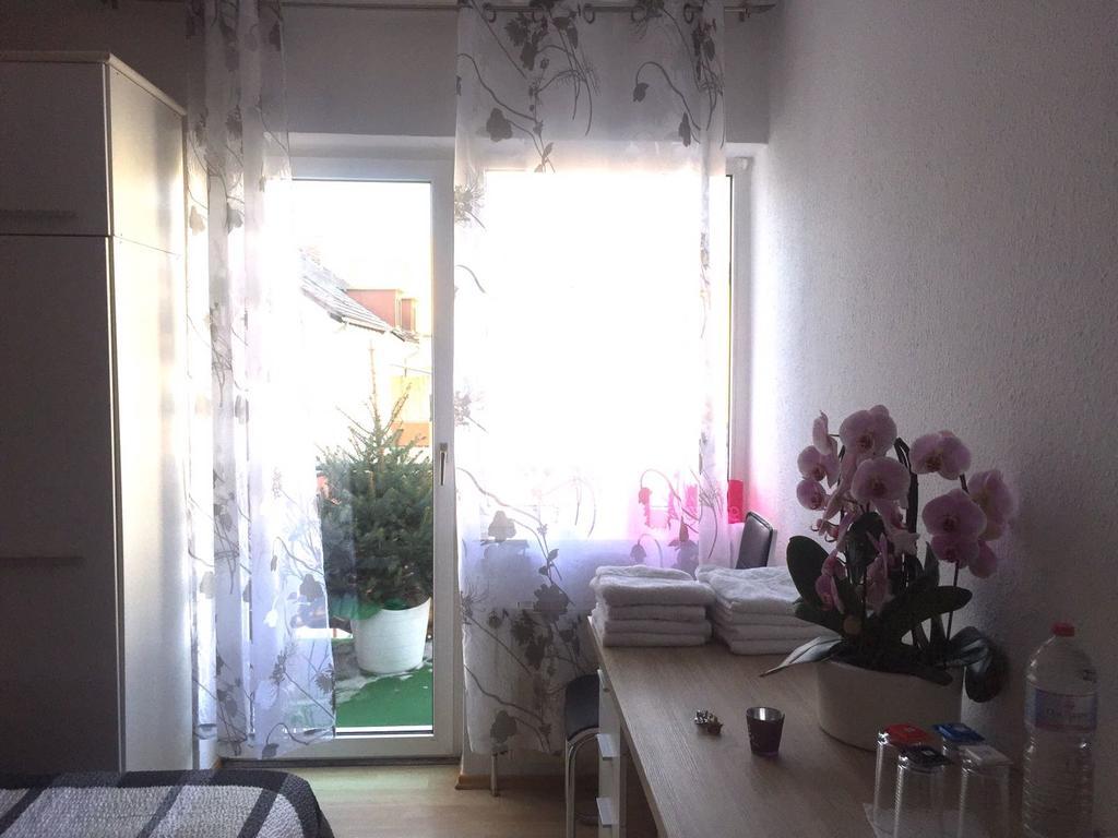Privatzimmer Am Rathaus Κάσελ Εξωτερικό φωτογραφία